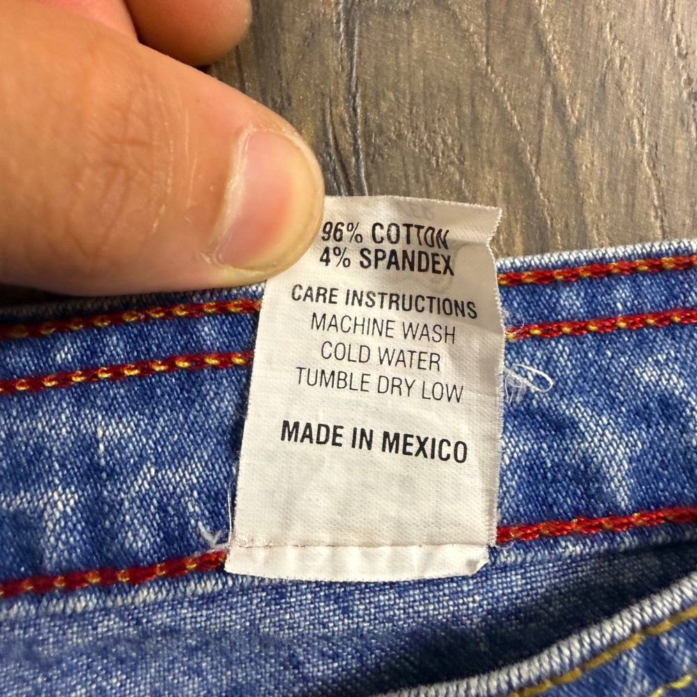 Vintage Y2K Von Dutch Women's 28x31 Graphic Flare Jeans BAD ZIPPER - Picture 4 of 12